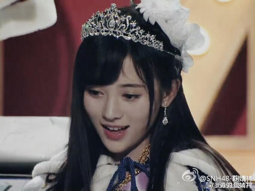 jjy鞠婧祎苏绿夏jjy鞠婧祎万花世界“恋你倾城一笑，也念你抬眼一瞬”​​​