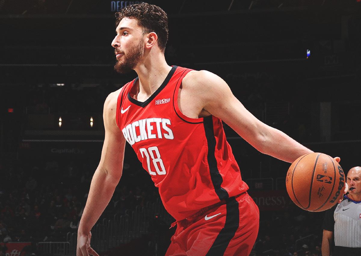 火箭半场60-51反超奇才三位关键人！
北京时间3月3日，火箭上半场战罢落后5分