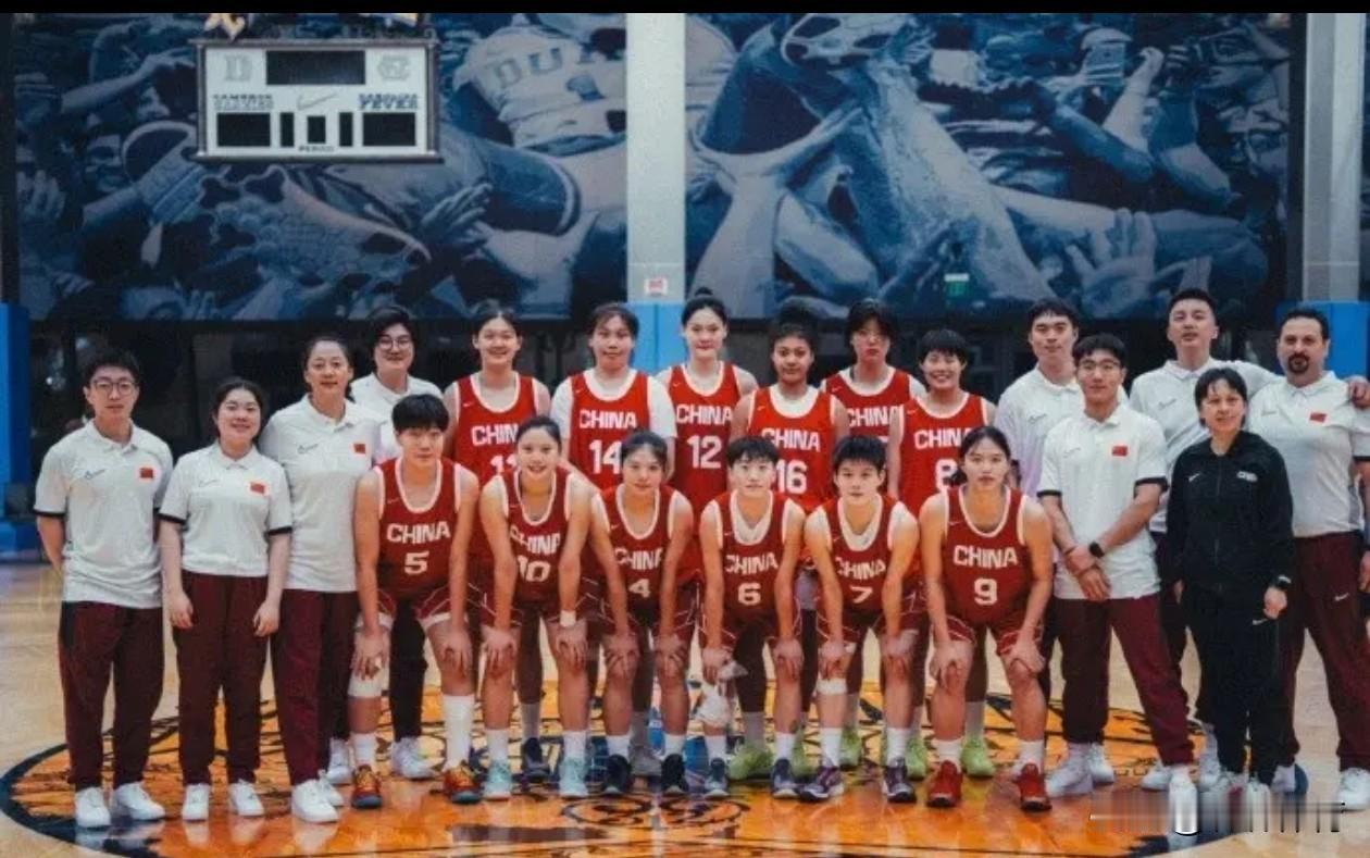 中国U17女篮世界杯小组赛将在7月12日1点45分准时开启，一天双赛对于中国女篮