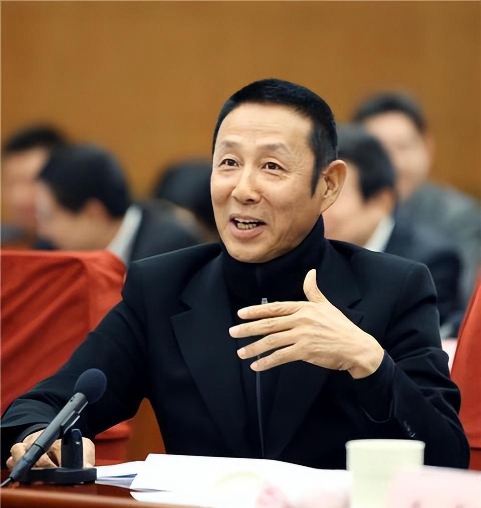 陈道明非常现实的一段话：“当婚姻里不再有生理需求，朝夕相处的两个人就成了搭伙过日