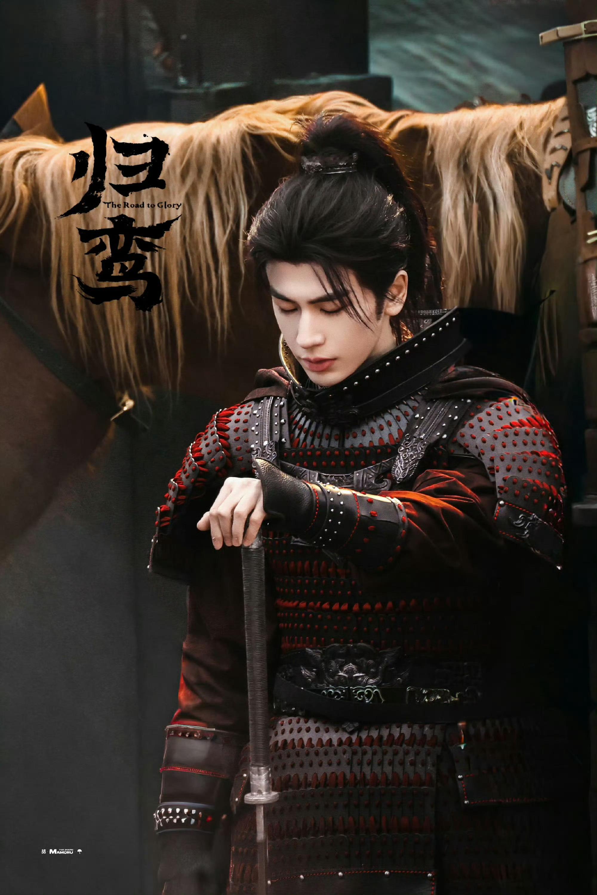 张凌赫吻戏性张力好强，请把张凌赫焊在古装剧里不要出来了