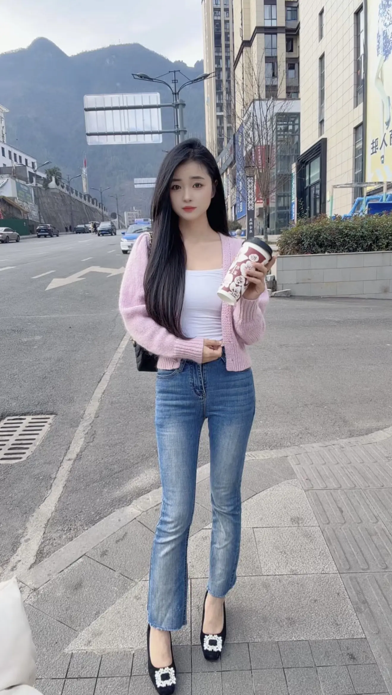 奶茶一杯快乐加倍