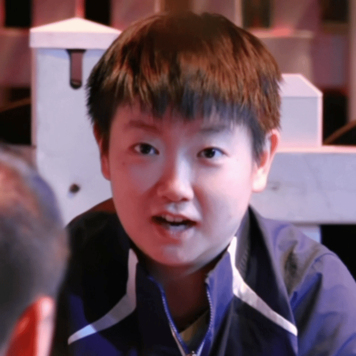 叽里咕噜说完就这么看你 