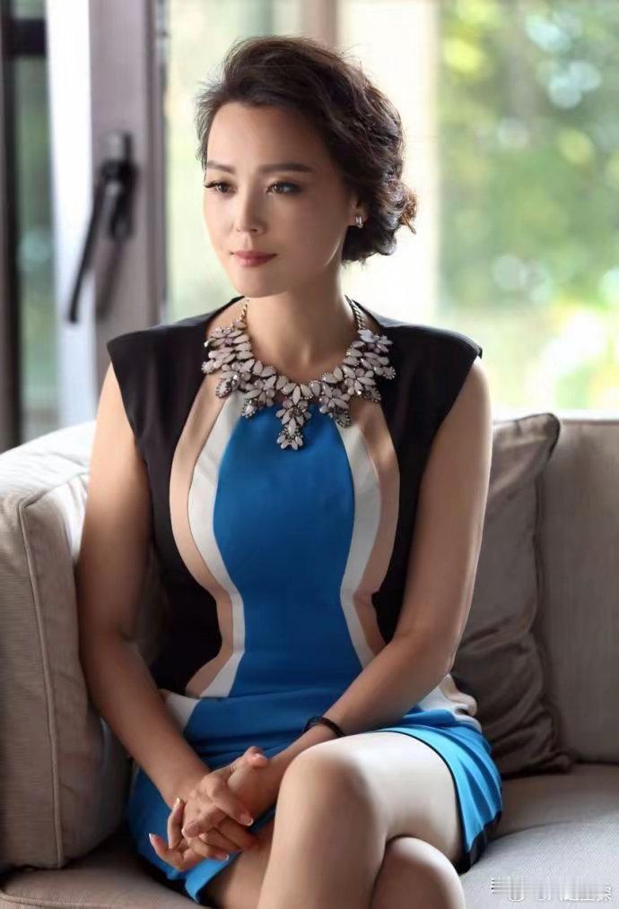 适合演“贵妇”的4位女星，个个天生富贵相，浑身贵气演不了穷人 ​​​