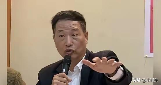 5月21日，退役中将张延廷的一番话，算是把窗户纸给捅破了。

他说大陆把歼-35