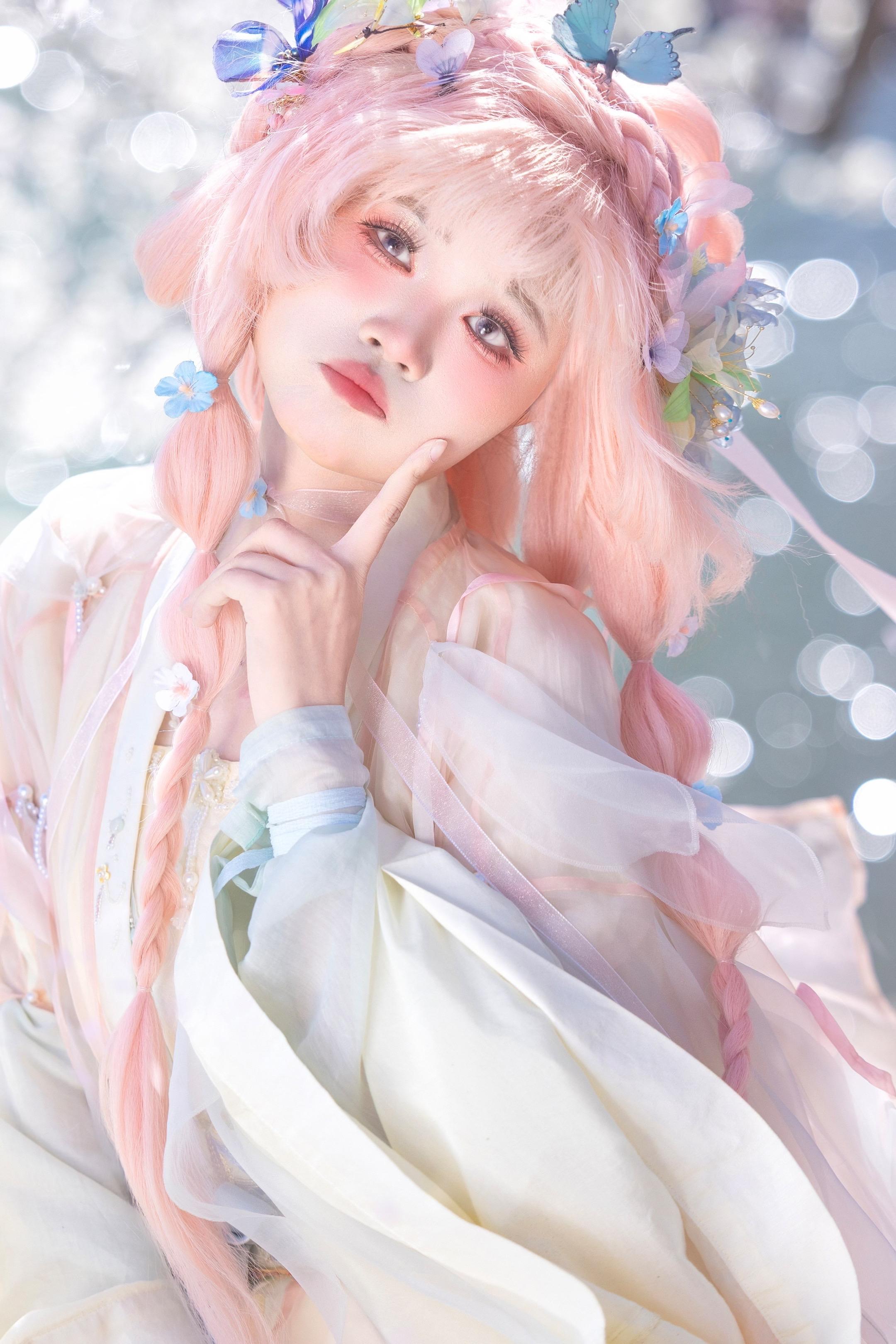 ‘ 今日份草莓小蛋糕 ’ ｜ 客。