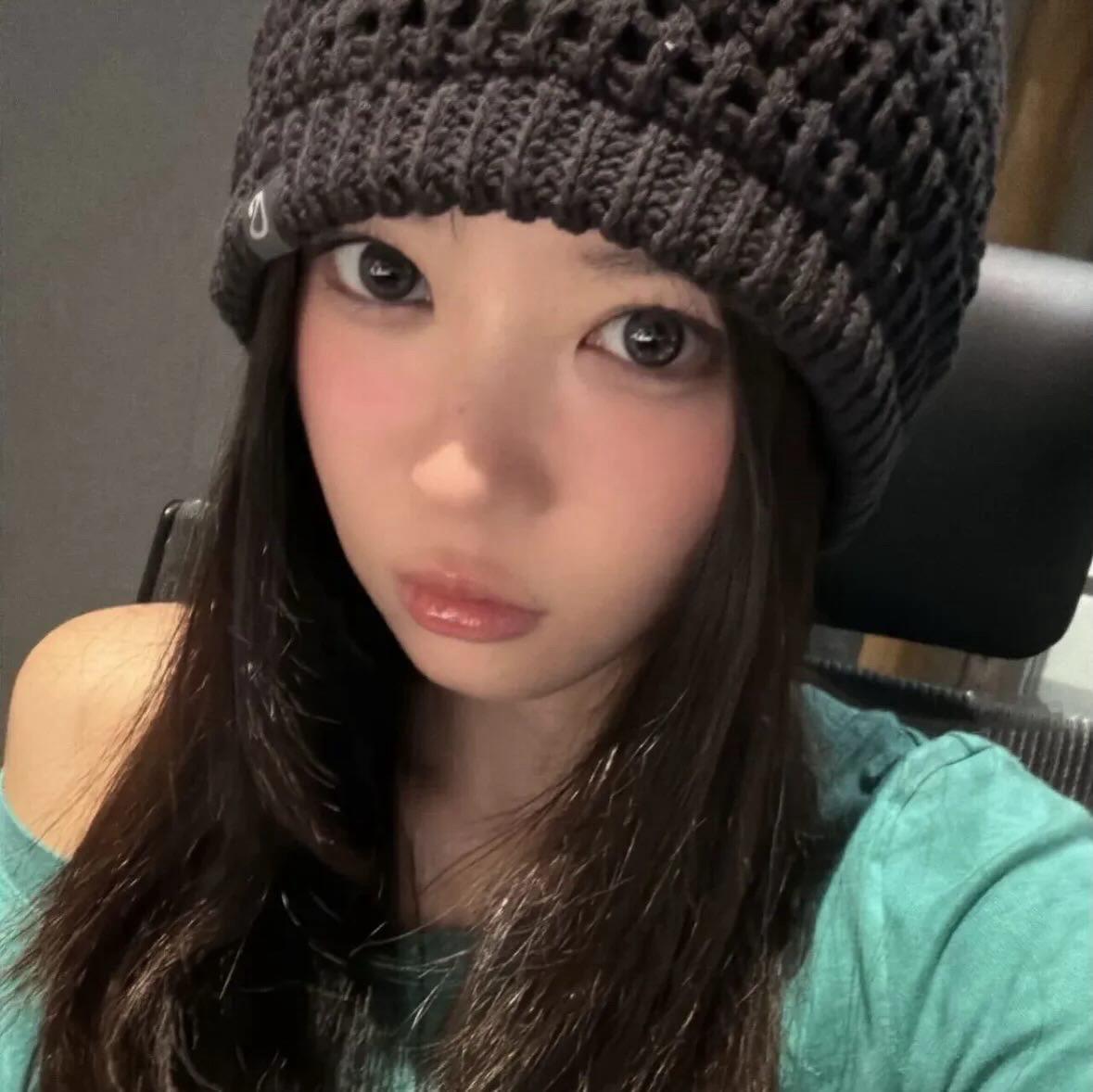 Moka酱   𖡆* 𖧧 ☺︎ ✭境萌花