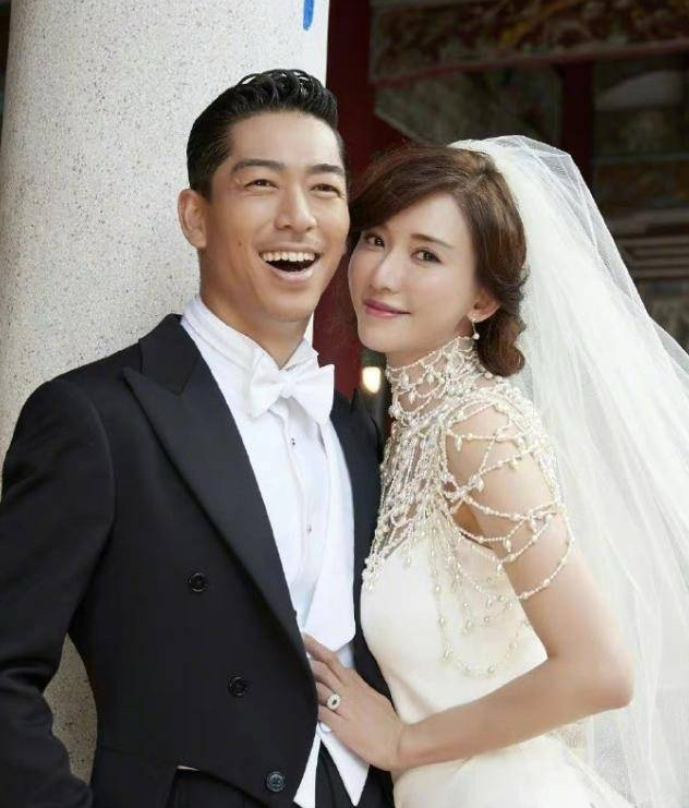 林志玲结婚5年，AKIRA重返婚礼举办地，感谢妻子林志玲的付出AKIRA黑泽良平
