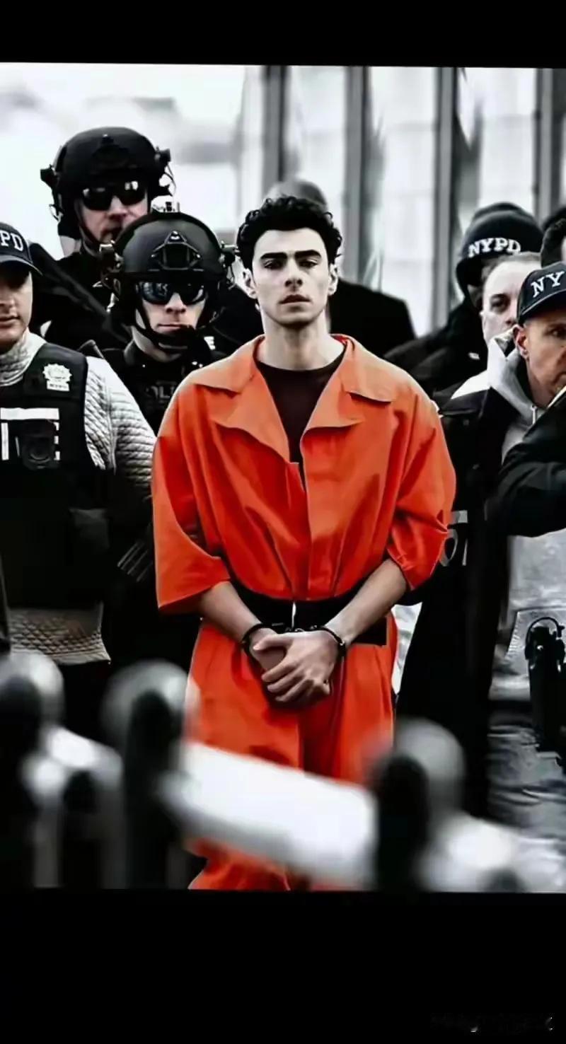 美国那吓人的“斩杀线”——这哪是游戏词，分明是美国老百姓的生存血条！
 
咱的“