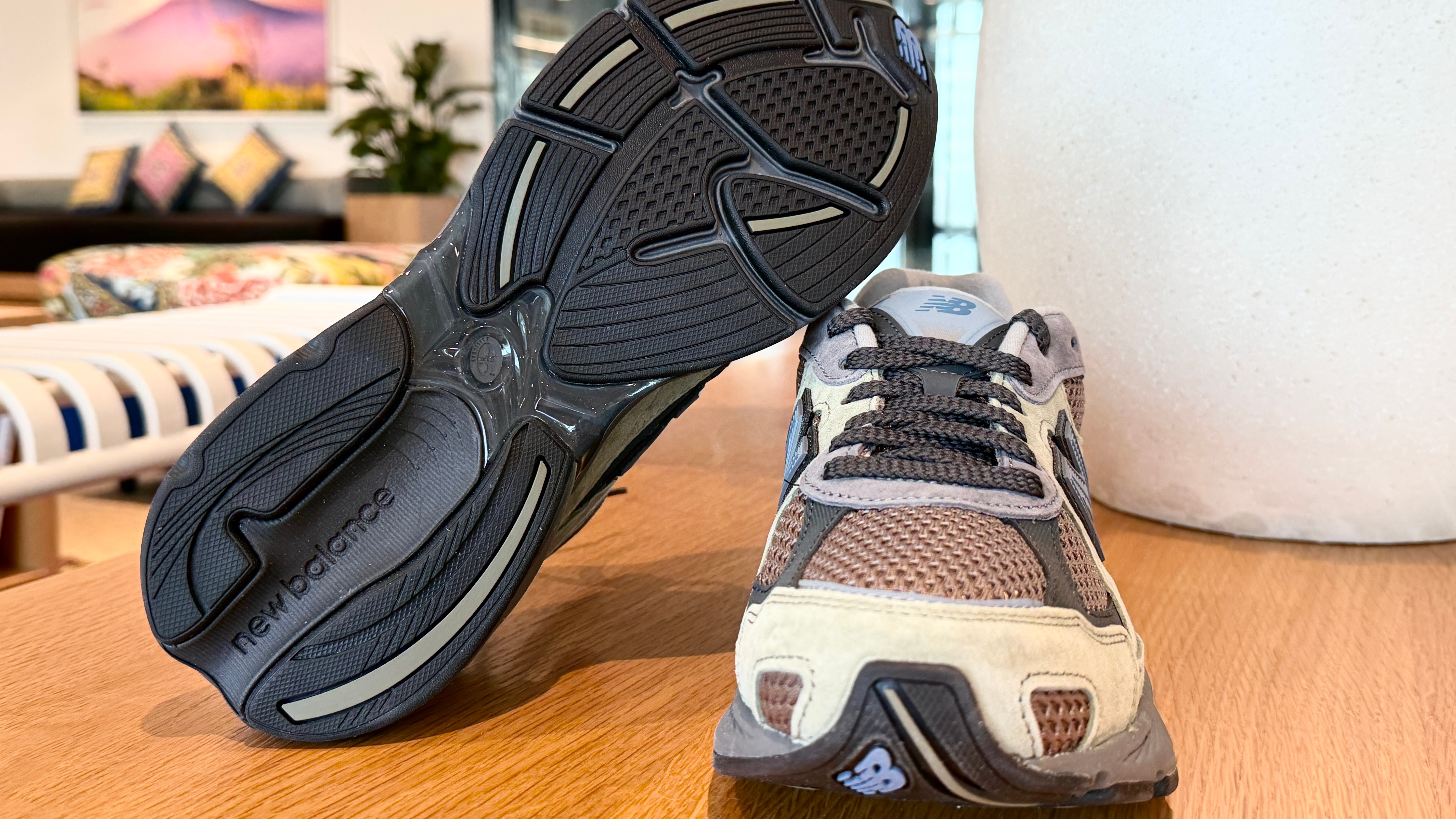New Balance 2010 ETN深橄榄，2025秋冬款，传统配色加ABZ