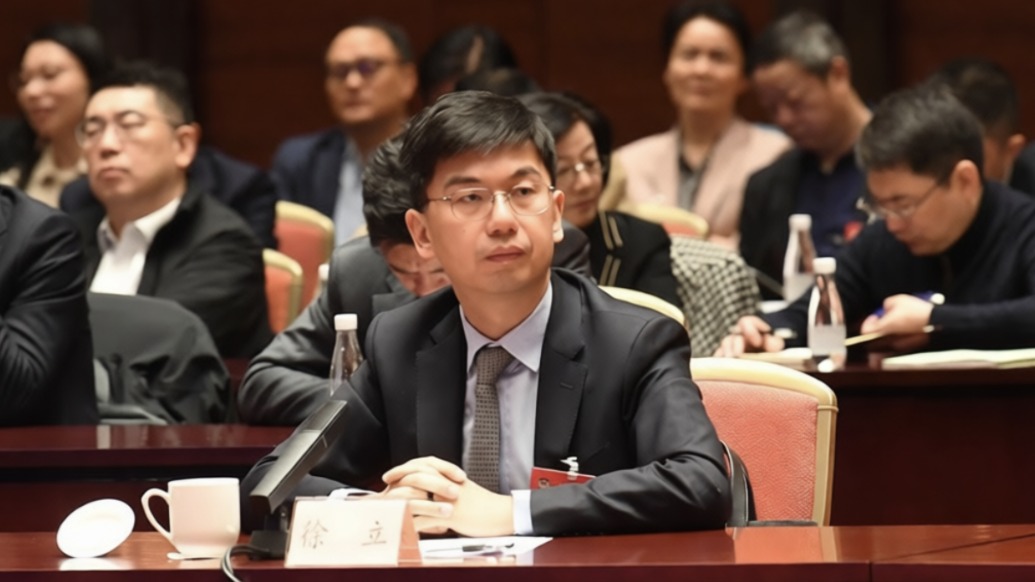 两会对话｜商汤徐立：建议推动AI工具的公共职业化培训，促进就业形态多元化发展