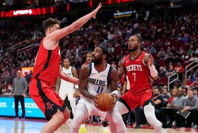 独行侠vs火箭  nba  北京时间1月2日，火箭110-99击败独行侠止住两连