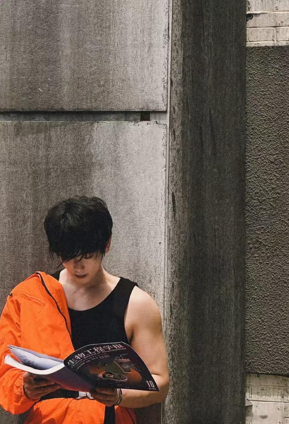 炽热吸引收官崔雨鑫写长文告别 37天陪谢辛序走过前半生，21天与观众共赴炽热之约