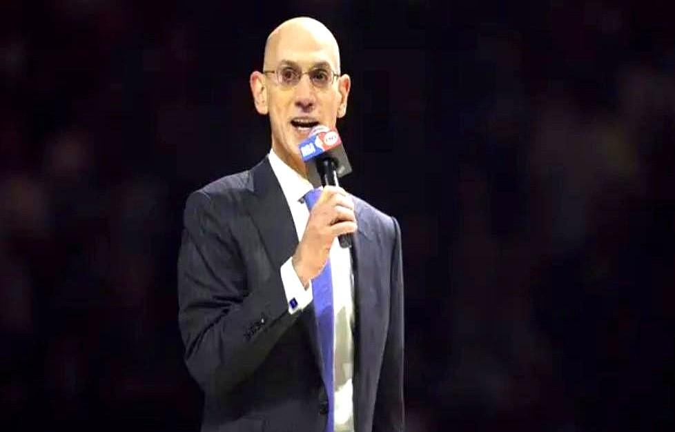 NBA总裁肖华坐不住了，直接喊话詹姆斯：哥们，你到底去哪，给个准信儿！

整个联