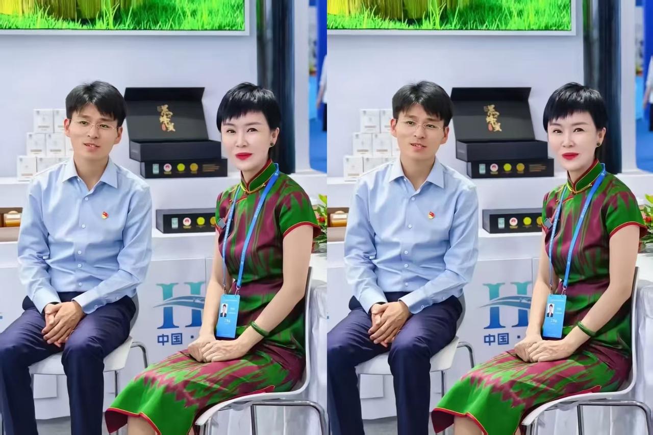 看到贺娇龙离世的消息，心里像被什么堵住了，沉甸甸的。她还那么年轻，却以这样突然的