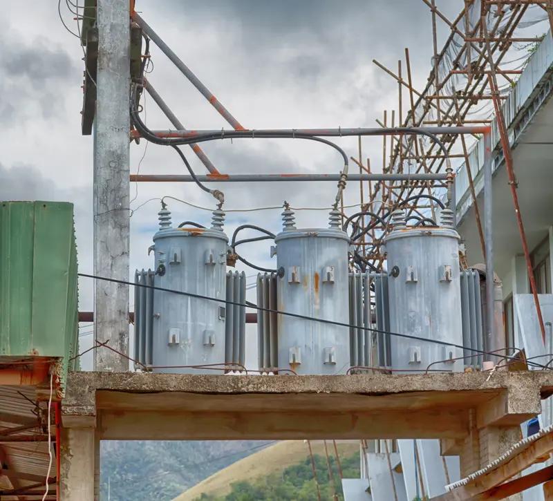 江苏海安喊话马斯克参观变压器厂，这波操作着实亮眼！当下AI算力需求急剧攀升，电力