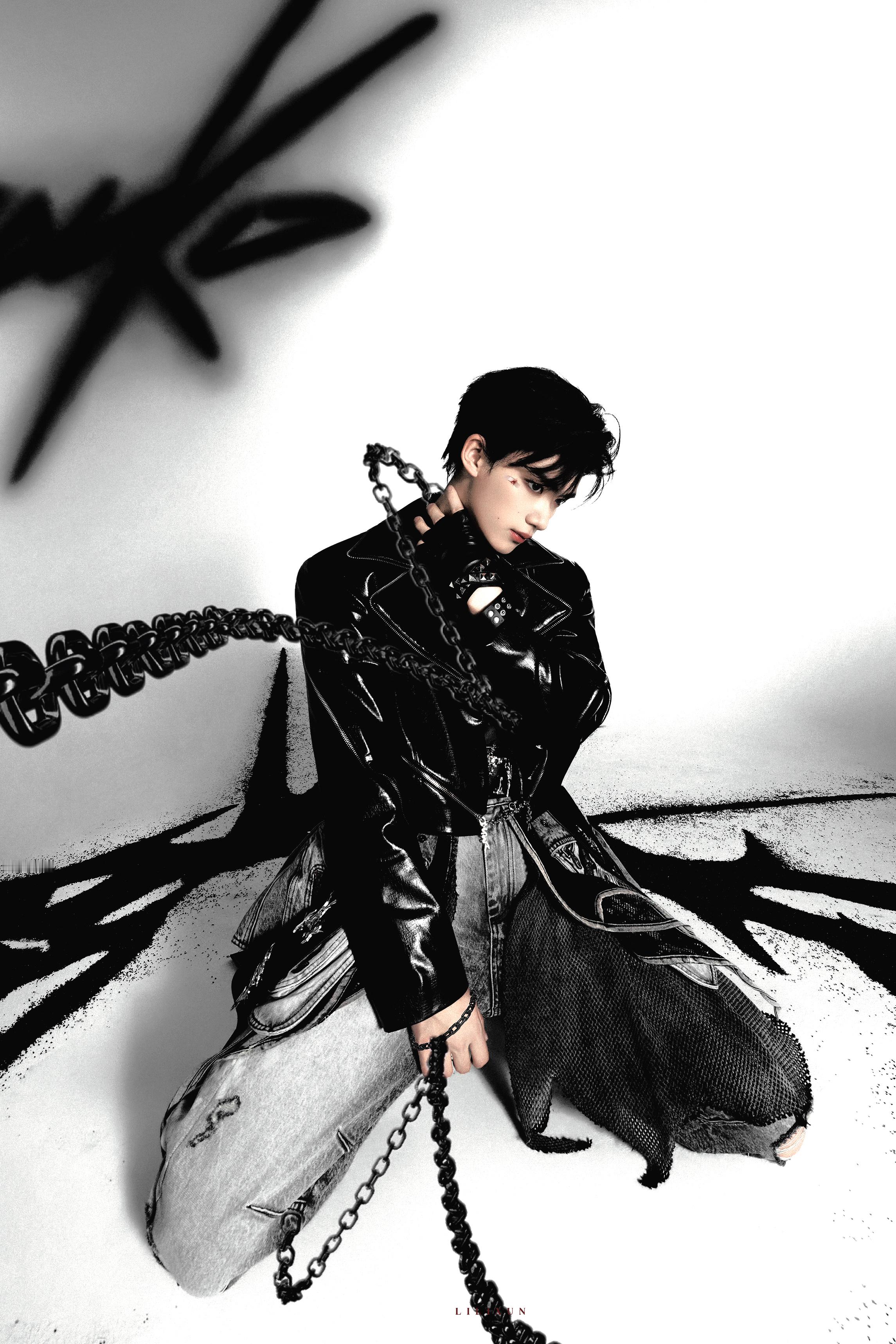 𝑫𝒂𝒅𝒅𝒚 🖤🤍-丁程鑫 