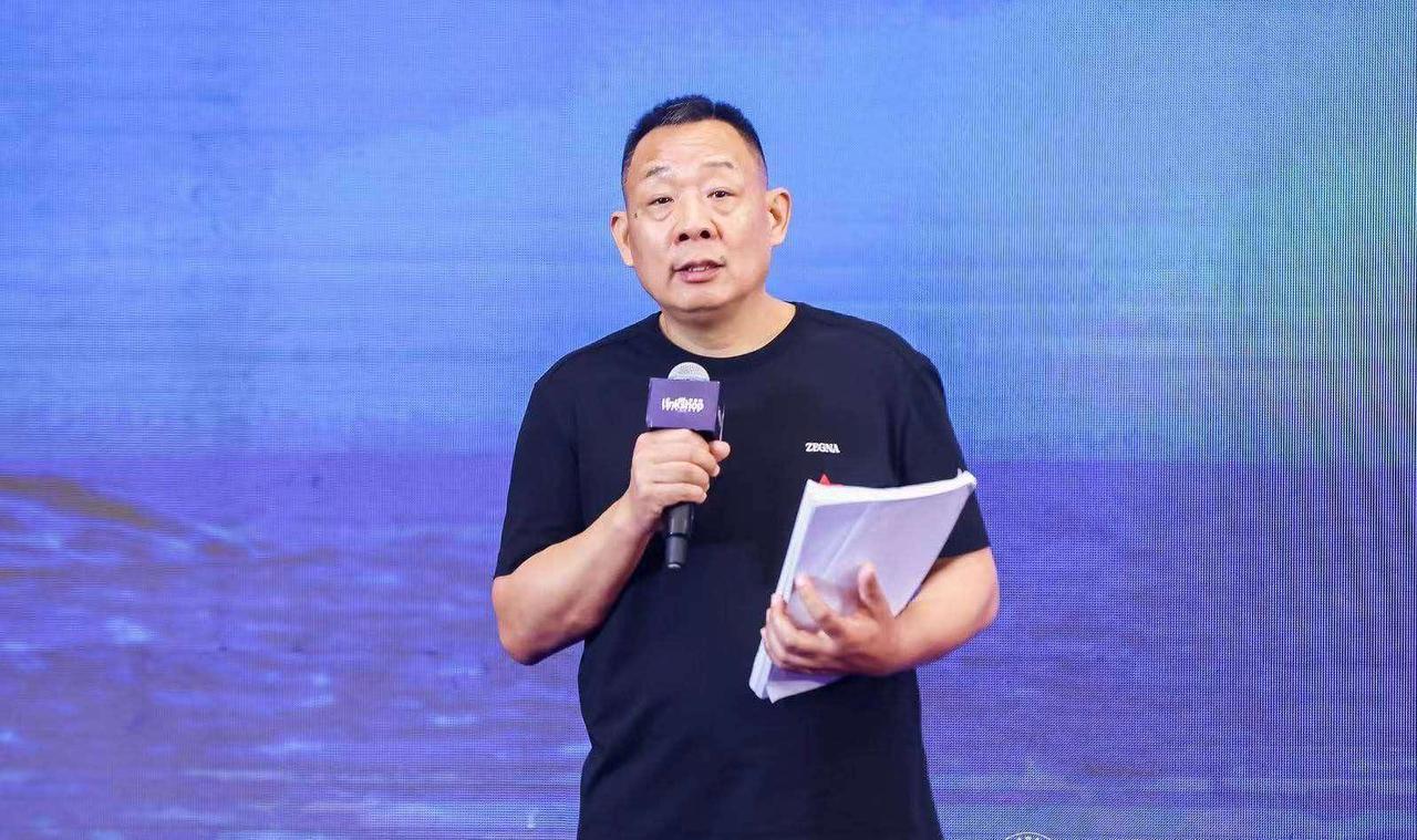 9月14日，胖东来创始人于东来发文回应新招工准则引发的争议。他表示，胖东来企业的