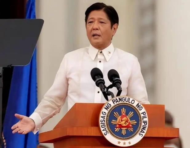 中菲这一战，晚打不如现在打，菲律宾总统表示：只要中方在南海问题上选择让步，那么菲