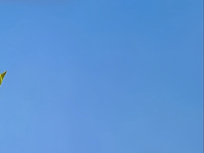 《江南》汉·乐府江南可采莲，莲叶何田田。鱼戏莲叶间。鱼戏莲叶东，鱼戏莲叶西，鱼戏