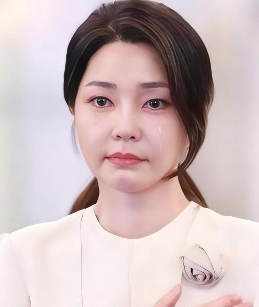 韩国中央地方法院宣布了，新华社北京9月23日消息，韩国前总统尹锡悦的妻子金建希，