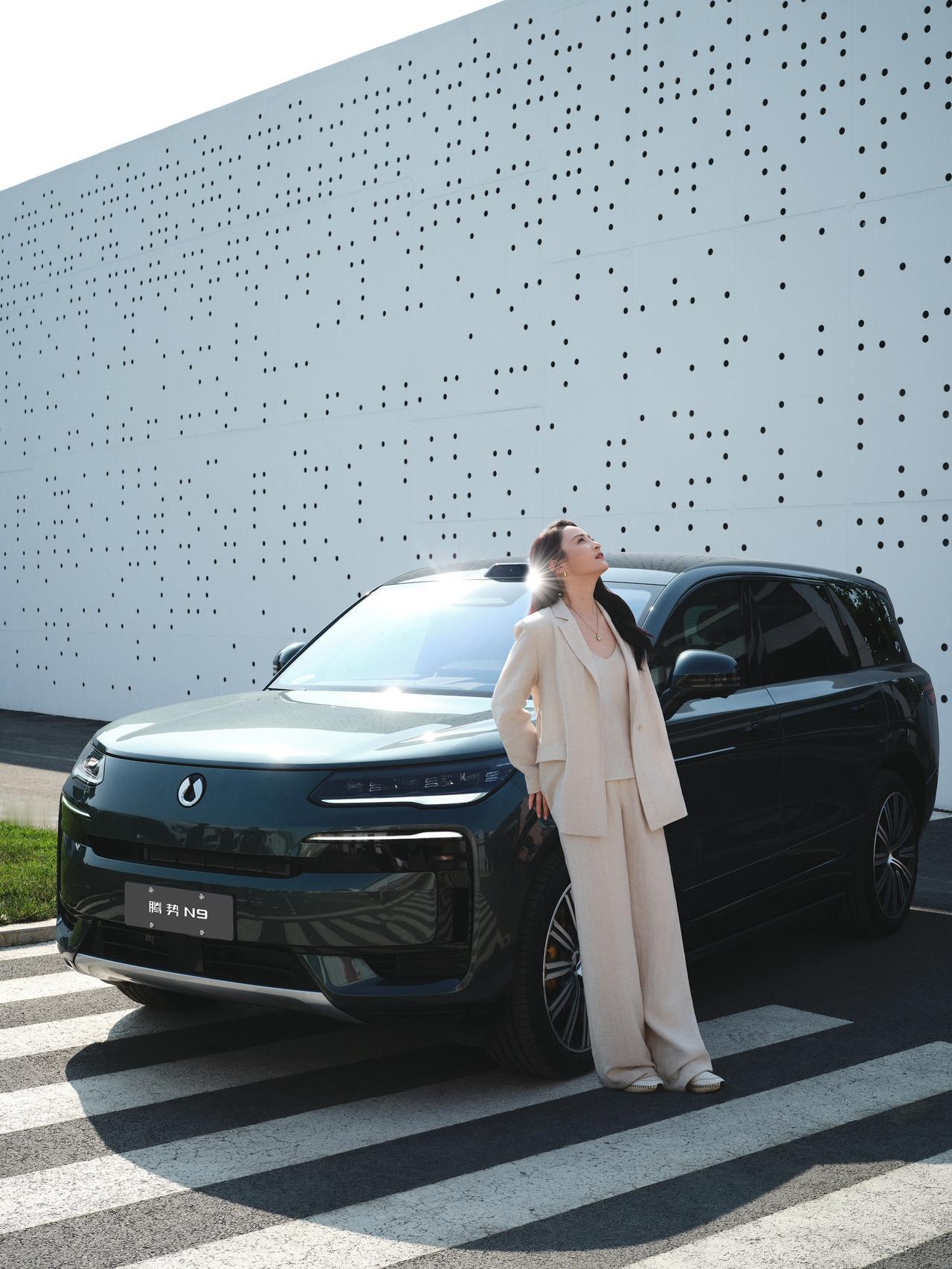 提起影后蒋勤勤，我们都会想到“纯元皇后”，而她在荧幕之下给我们的感觉一直都是“知