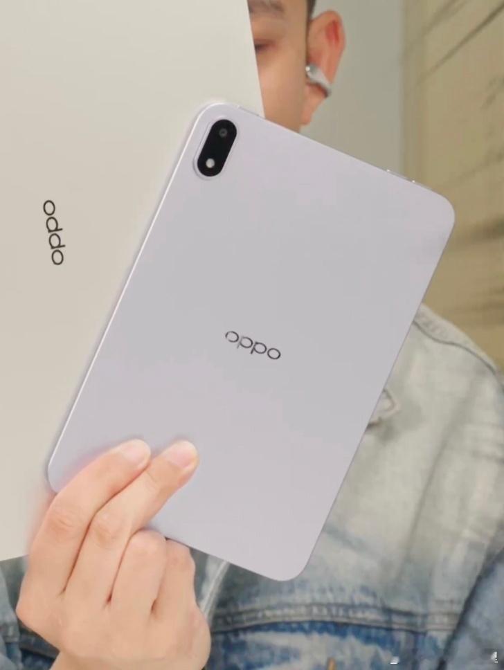 OPPO Pad mini 外观公布，OLED屏+8000mAh+骁龙8Gen5