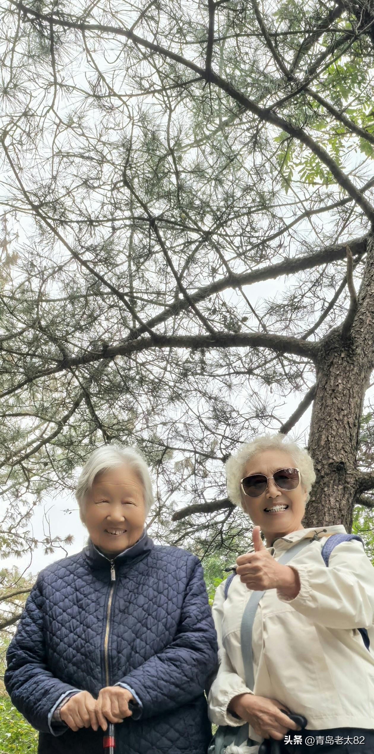 社会在持续进步，人的思想绝不能固化呀。得紧跟时代步伐，做到与时俱进哦。[泪奔][