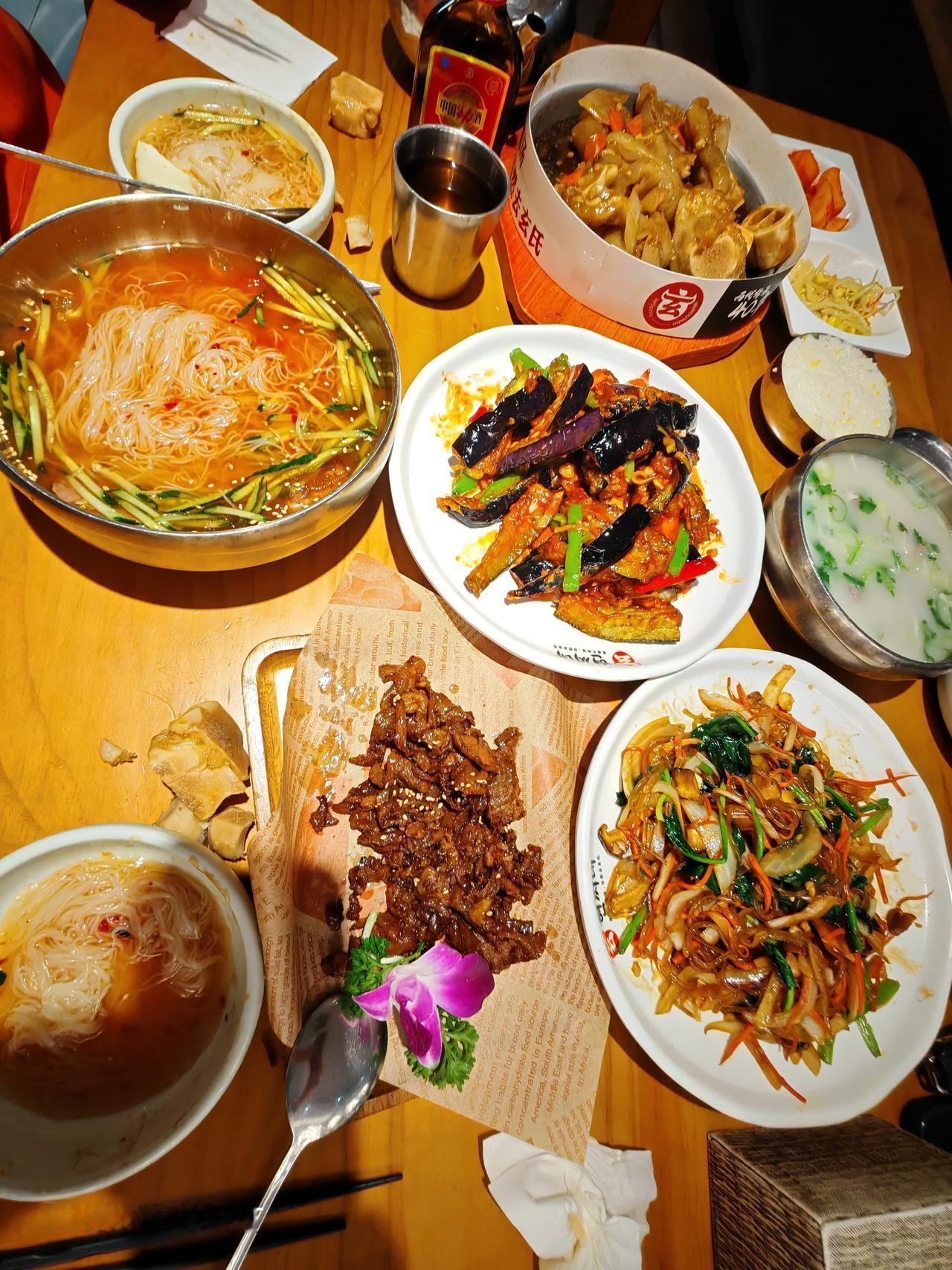 五一美食，非常特色。
快乐每一天。