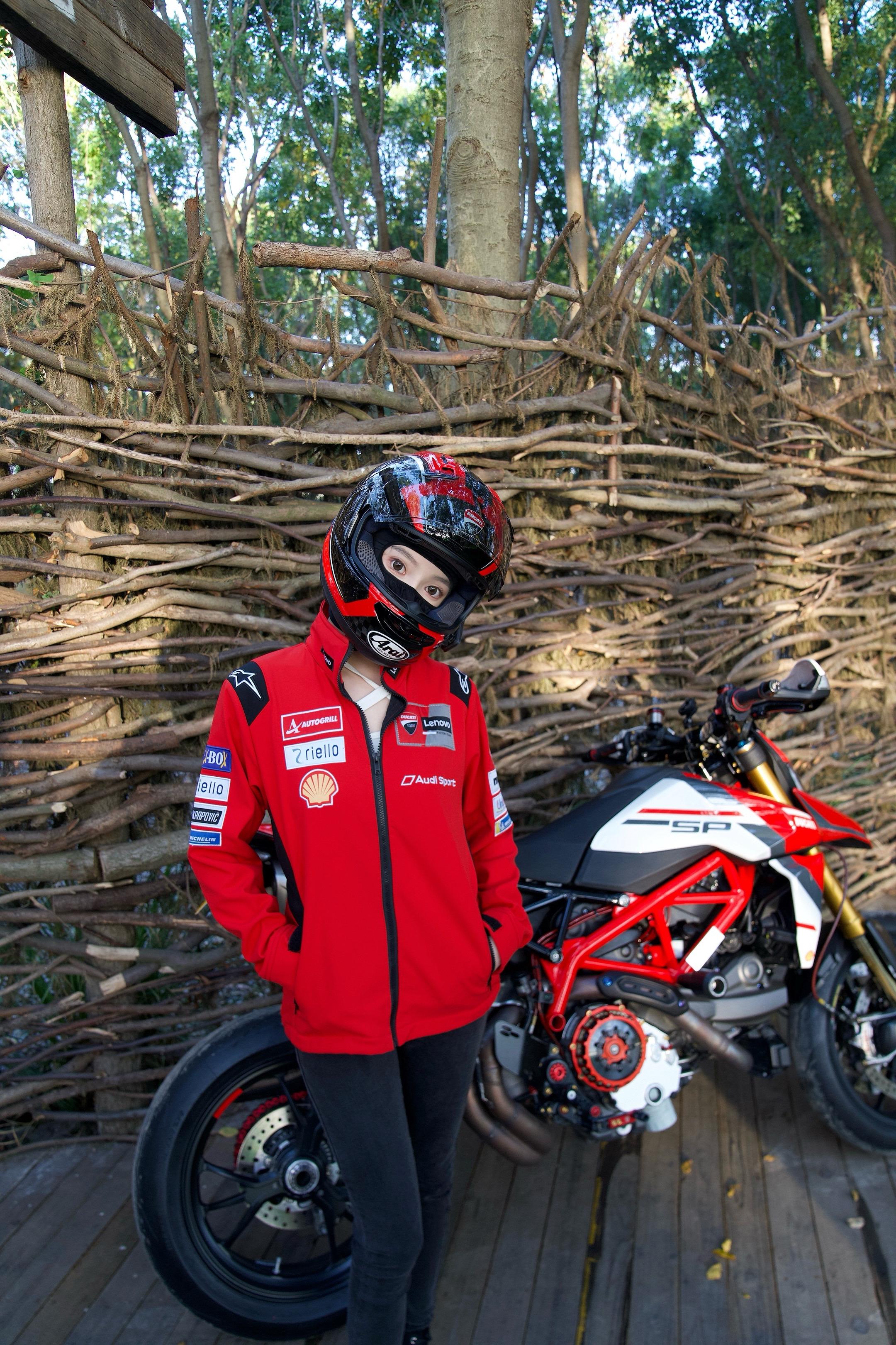 成为穿过旷野的风