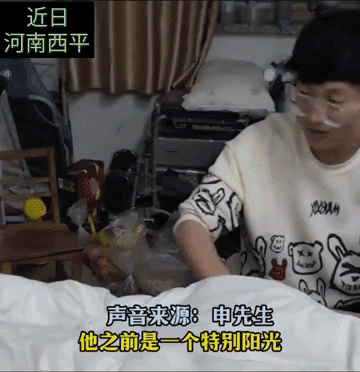 近日河南西平，一年轻男子脑梗生病住院，朋友来医院天天伺候照顾，该男子父母癌症双亡