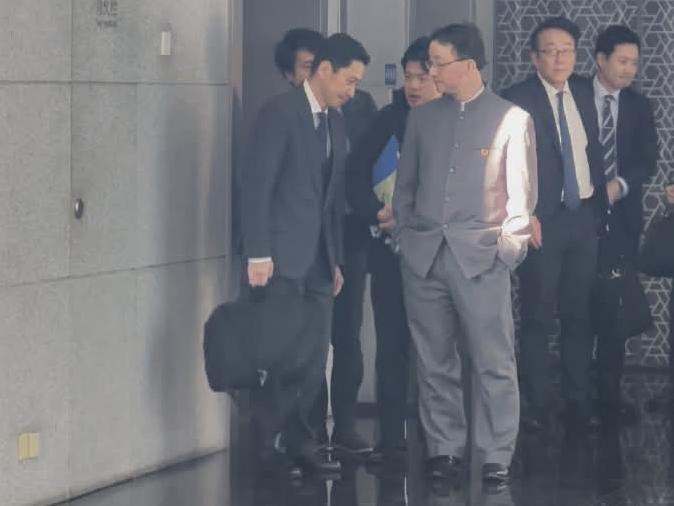 “知小礼而无大义，拘小节而无大德”


“重末节而轻廉耻”


“畏威而不怀德，