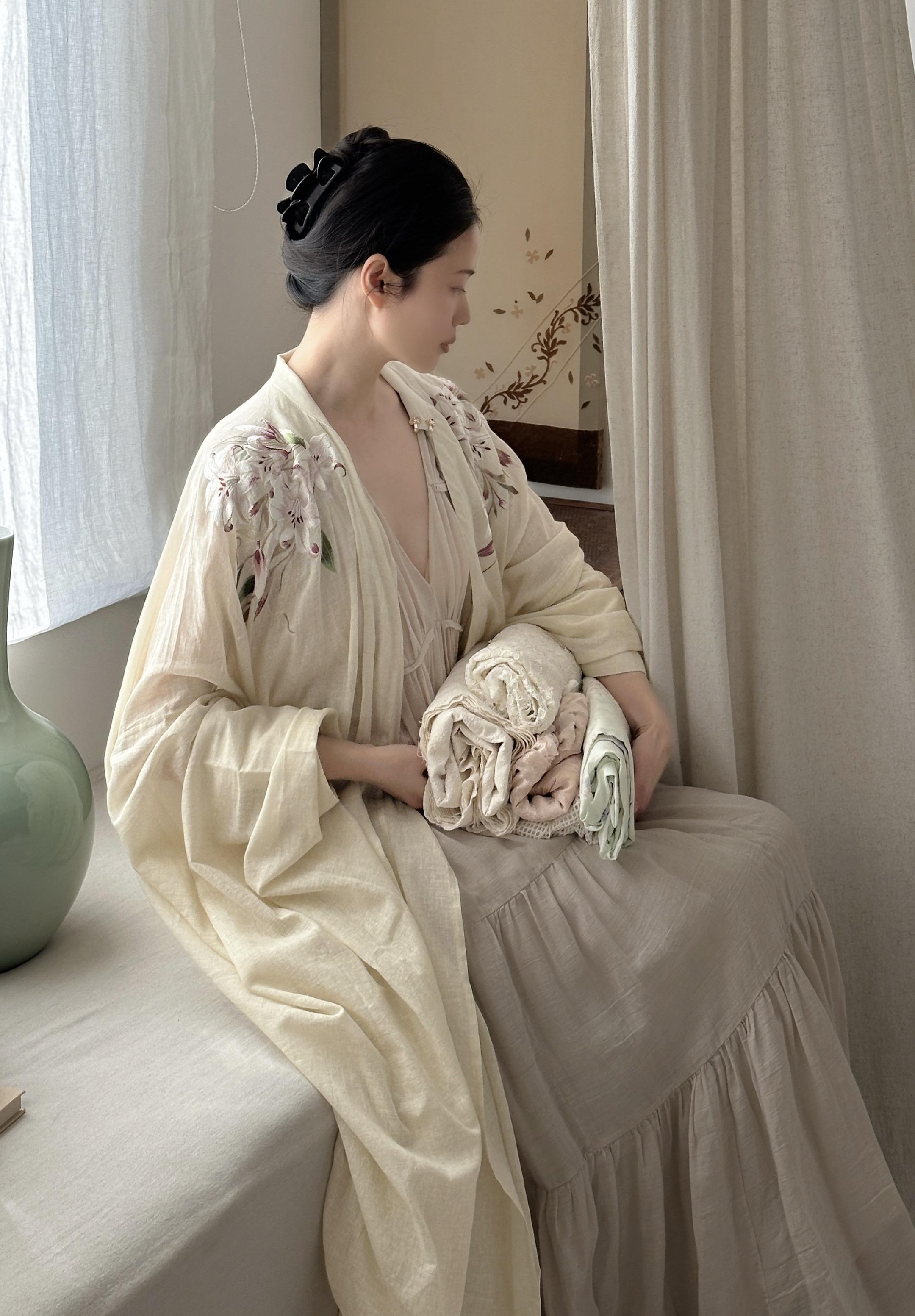 君看今日树头花 不是去年枝上朵。