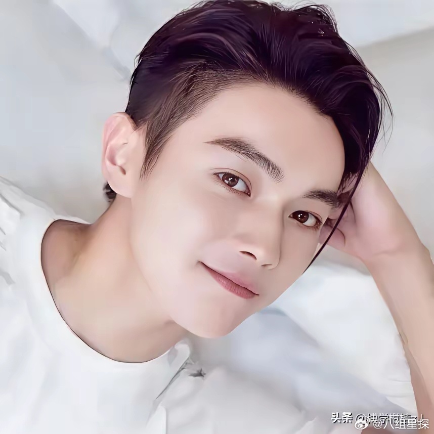 许凯这次有点收不住了，不是因为脚踏两只船，也不是因为背后金主生气了，而是因为他犯