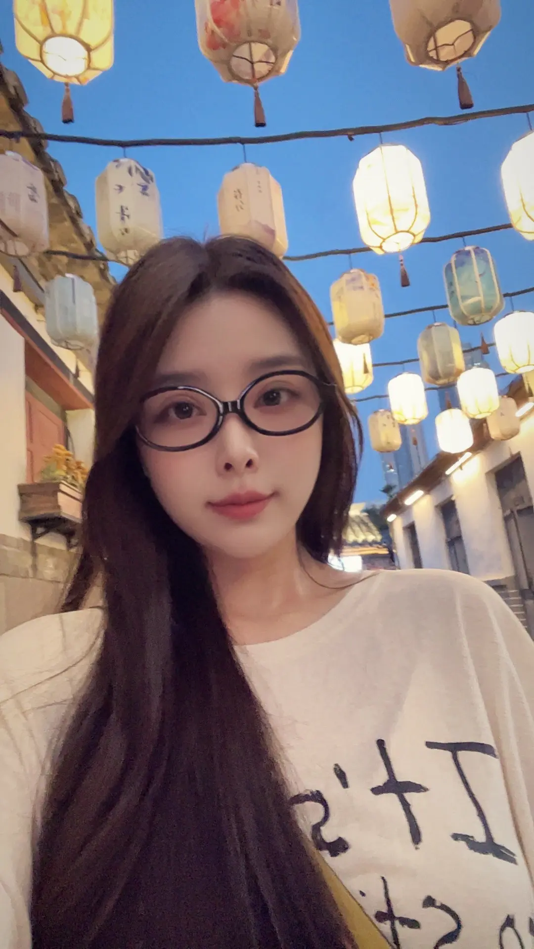 有时候真的觉得好累，我形容不出来我有多难受 我只知道我现在很累 是那种...
