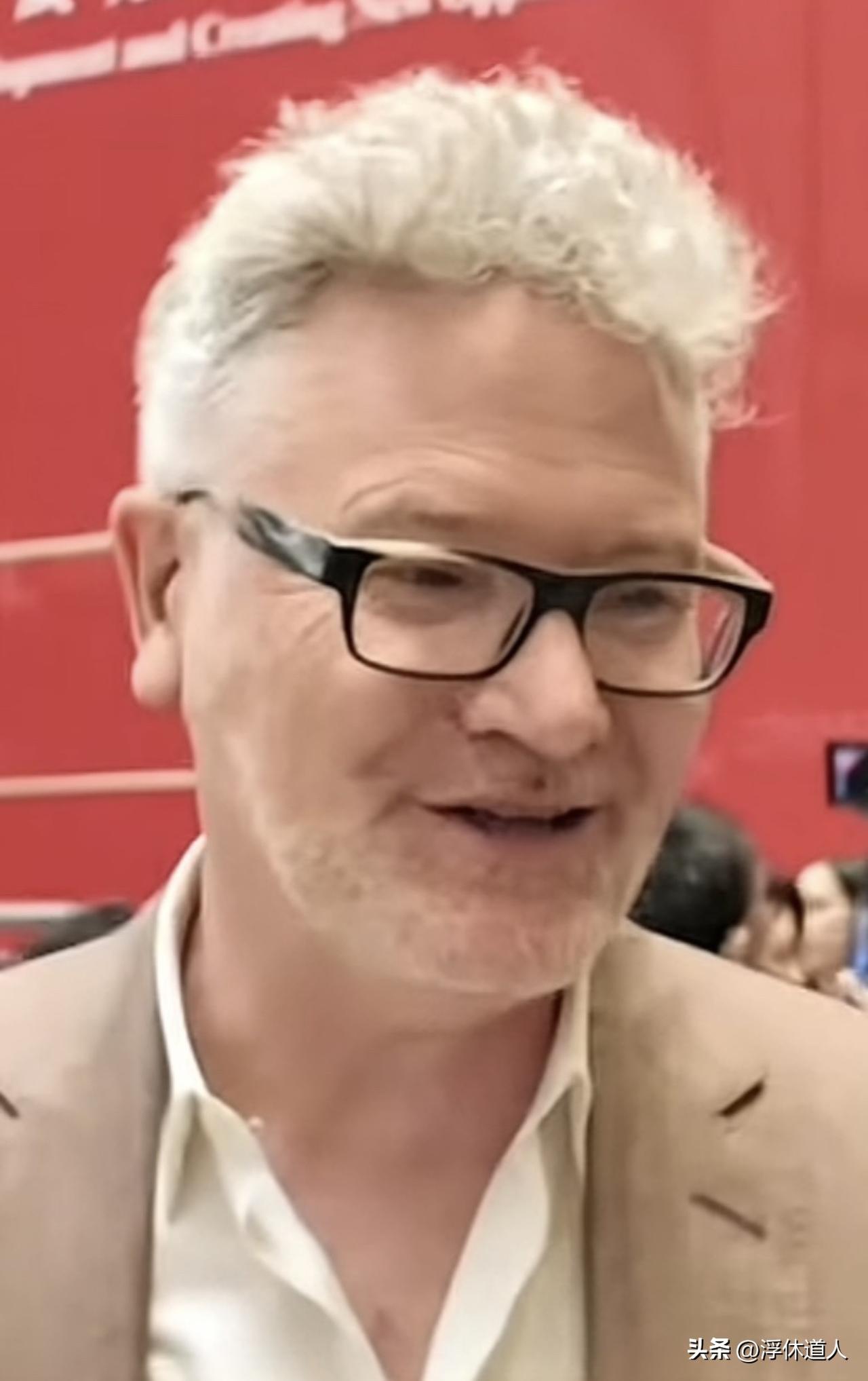 【修行笔记】世界这么大，成年人都去哪了？

记得一个美国教授亚当·图兹说：当今世