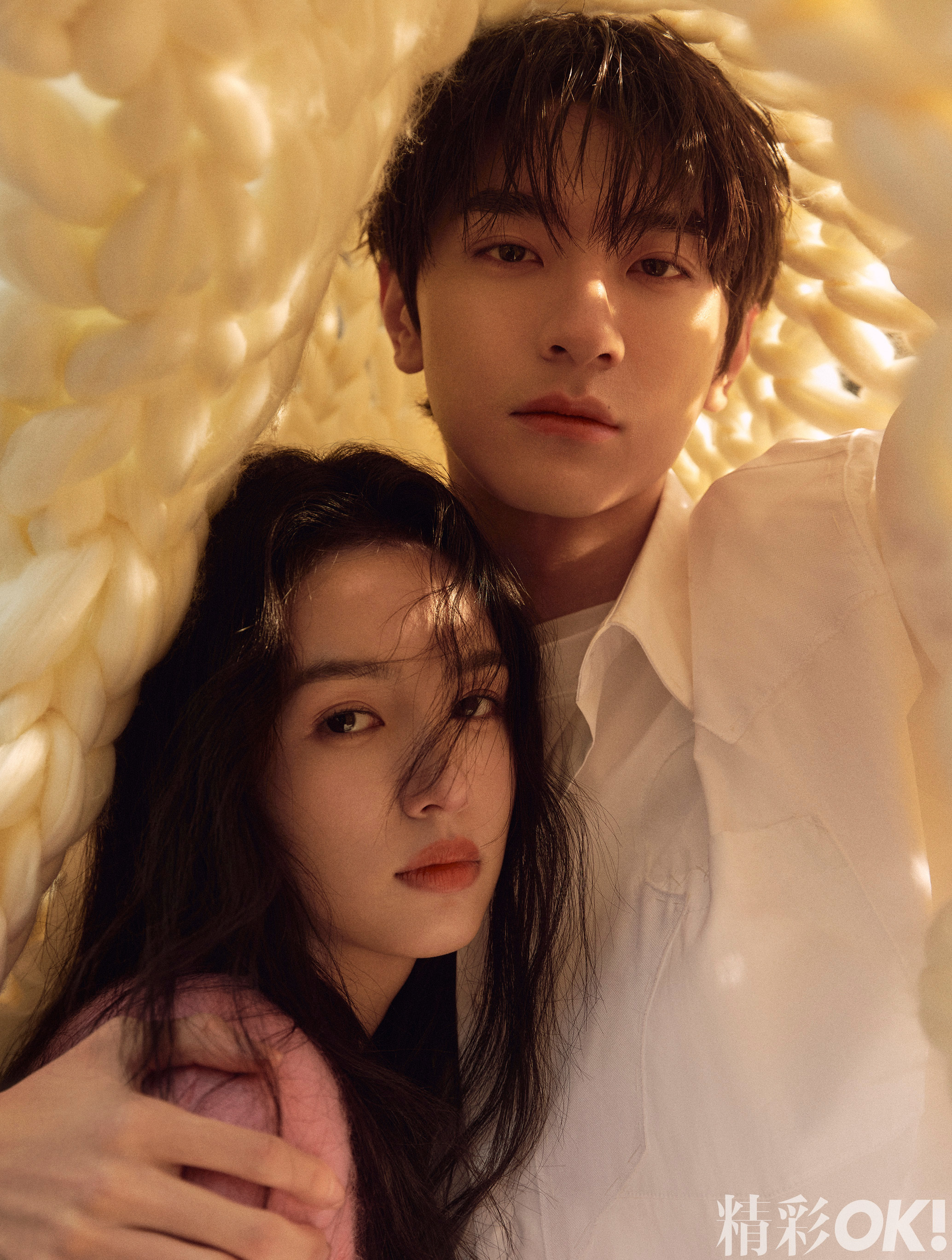#周也林一动心时刻封面大片##林一周也甜蜜双向暗恋太好嗑# 紧急集合，这组杂志我