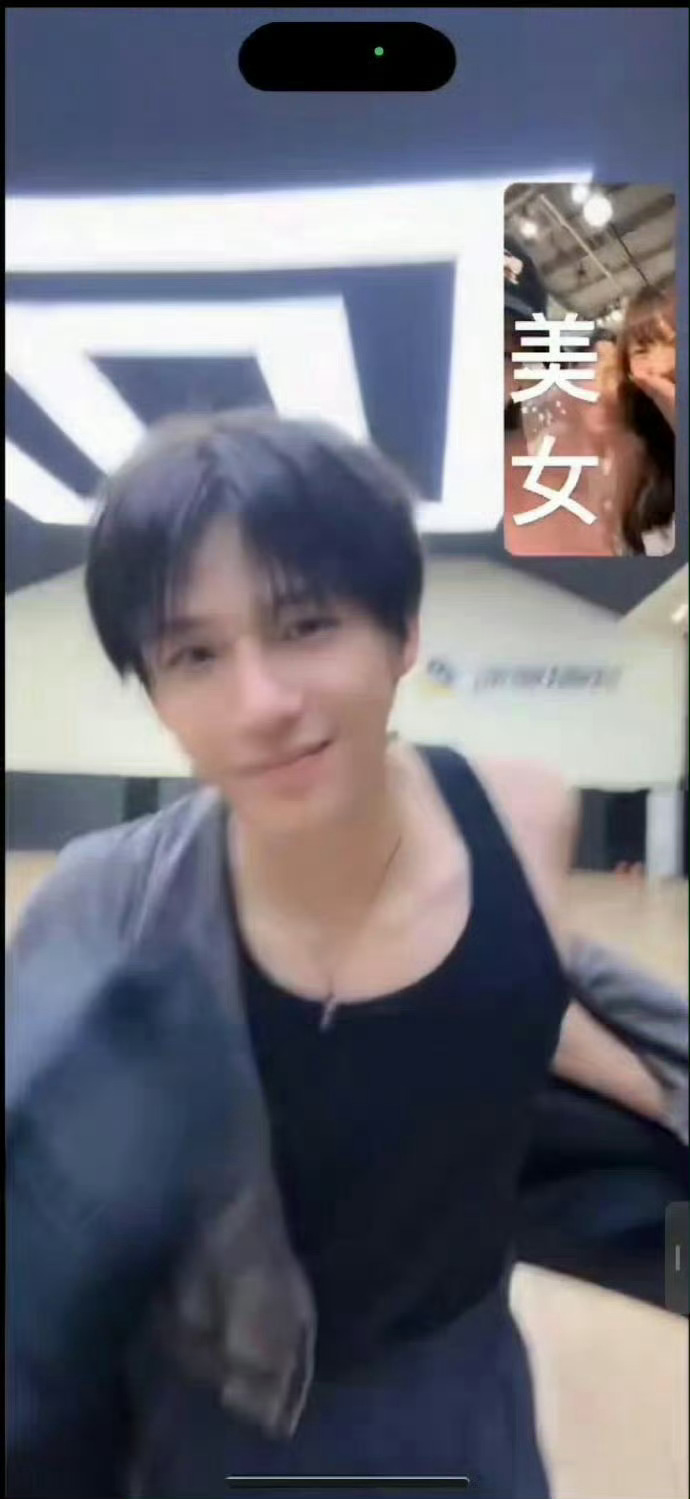 偶遇王安宇还打视频！这么好的老王哥让我也偶遇一下吧