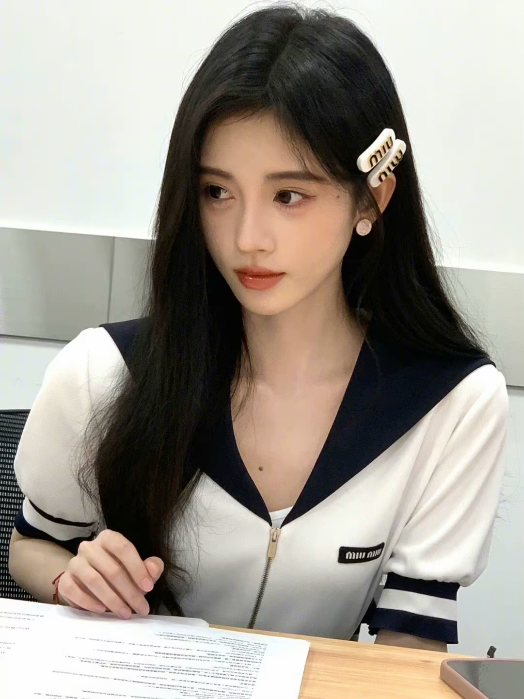 鞠婧祎[超话]  😻鞠婧祎 学姐 等你一起下课🏫 ​​​