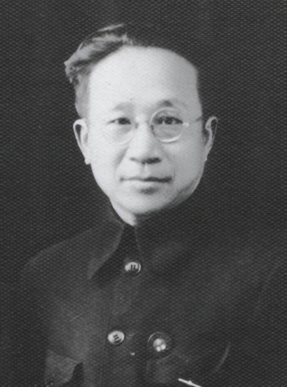 大将提议首府迁柳州，毛主席仅七字定调，布局广西数十年大局
 
建国初期主政广西的