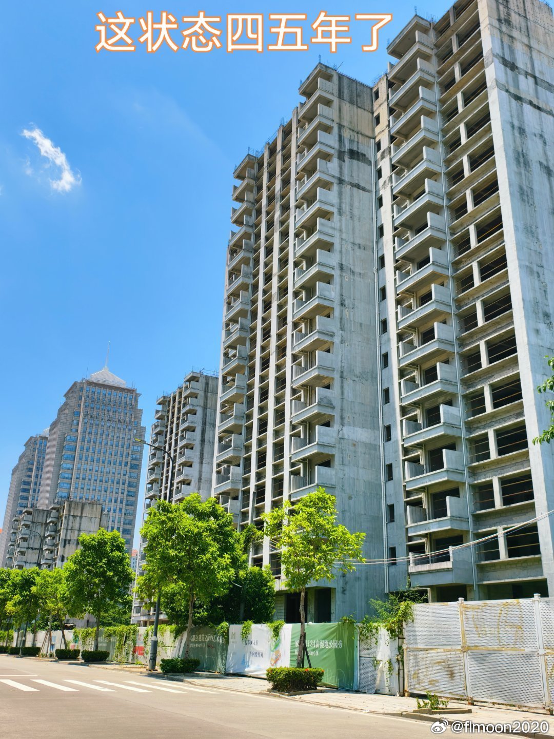 中山商业城建观察录 古四灯饰商城二期，在最近拿地的古镇灯王文商旅地块西侧对面已经
