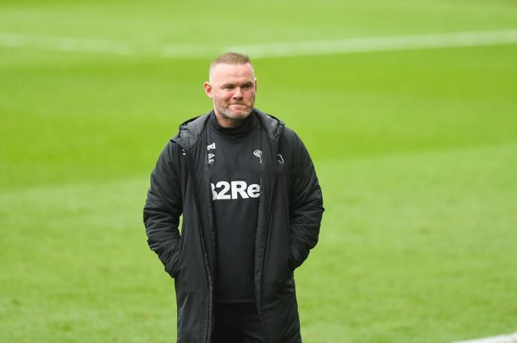 网红拳手KSI：鲁尼如果想来参赛可能得减肥，我们非常欢迎他前曼联球员丹尼-辛普森