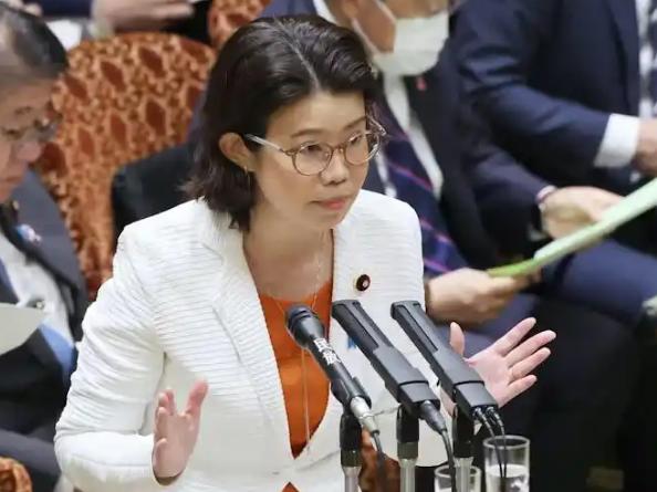 外务副大臣国光文乃之前接连造谣，今一看，噫？社交平台X账号这么凭空消失了，被日本