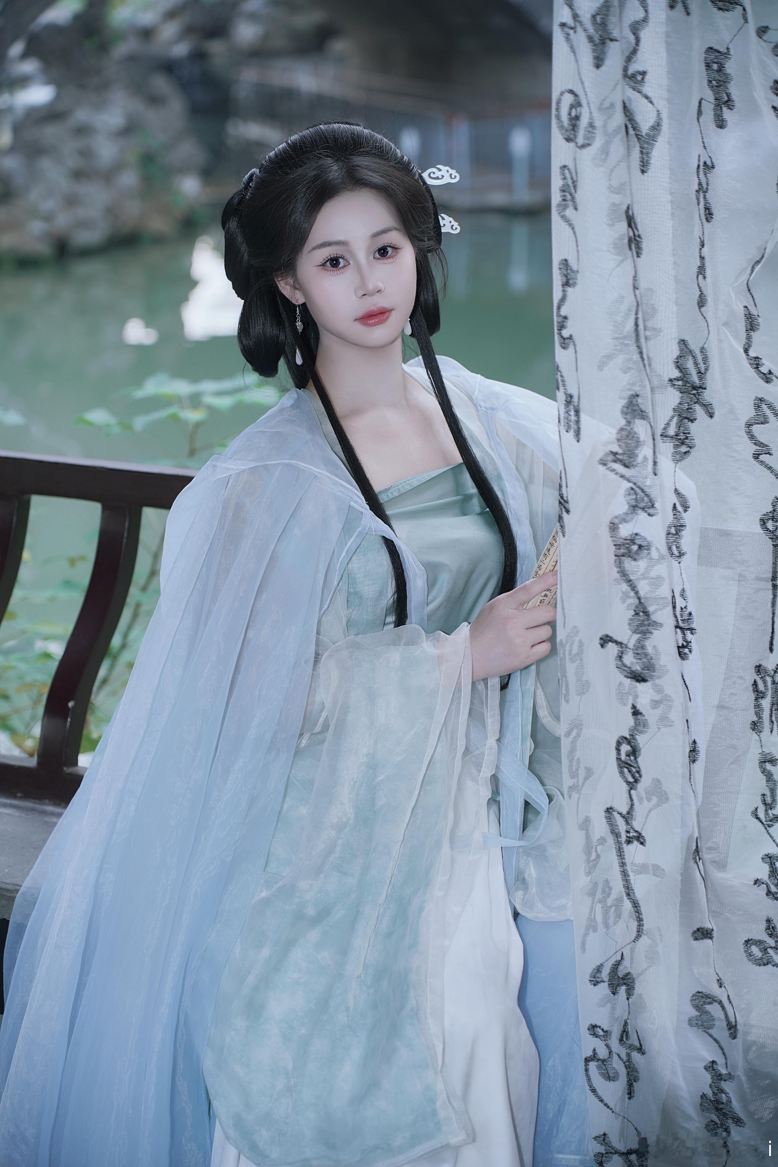 酒店赠送的旅拍，你们觉得怎么样 