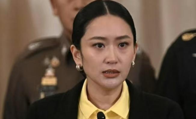 佩通坦还是栽了，被暂停行使泰国总理职权，提前留了张底牌，派高官登门访华

这事闹