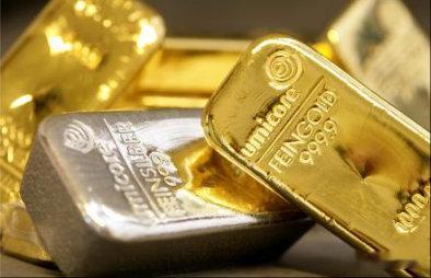 【现货黄金跌下4500美元】6月1日，现货黄金向下跌破4500美元，日内下跌0.