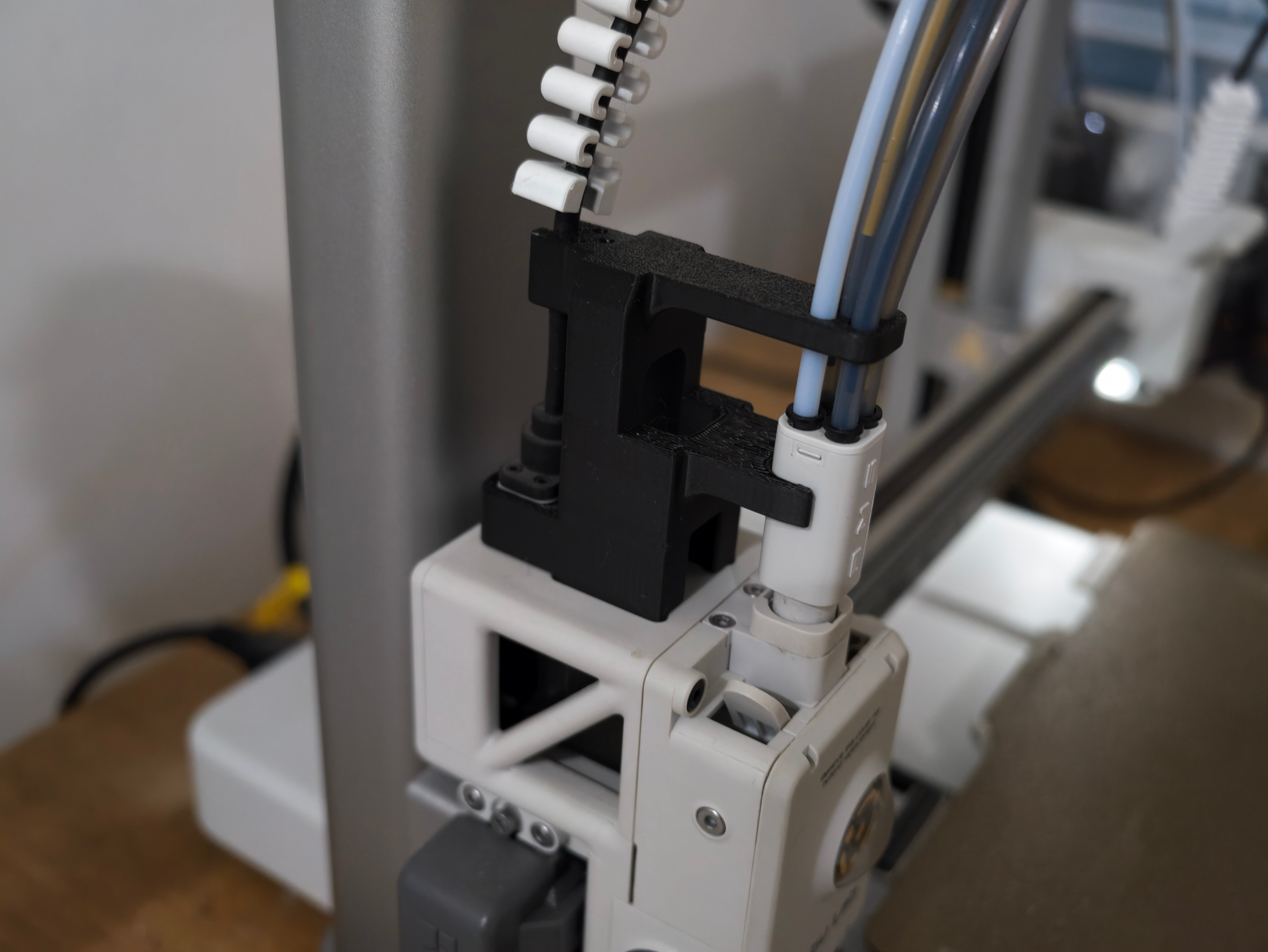 3D 打印社区人才真多。发现了这个好东西，防止爆头🌚 