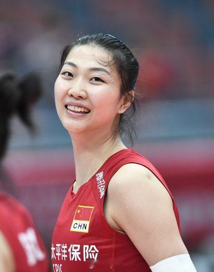 老果果 袁心玥朱袁张1块2毛9[超话] 中国女排 ​​​