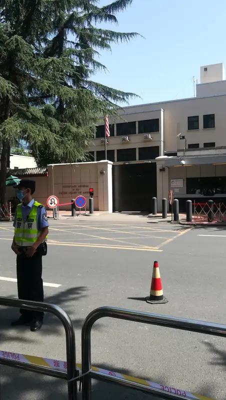 3月24日，日本一名23岁的陆上自卫队三等陆尉村田晃大闯中国驻日本大使馆，真是胆