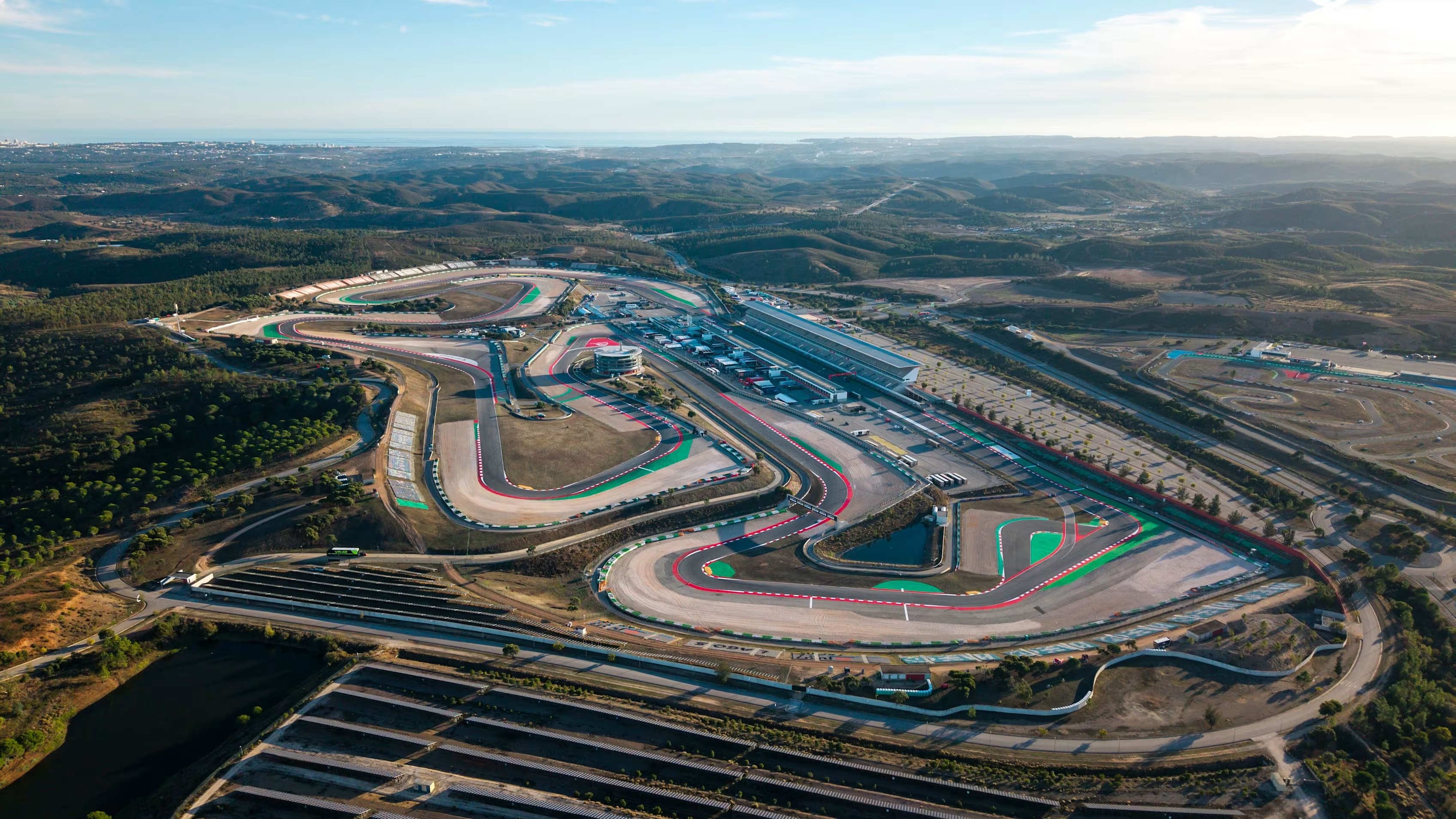Autosport：F1 CEO多梅尼卡利确认收官阶段赛事若取消，替代分站不会在